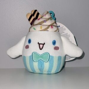 Squishmallows Hello Kitty and Friends Cinnamoroll the Dog 🤍🩵